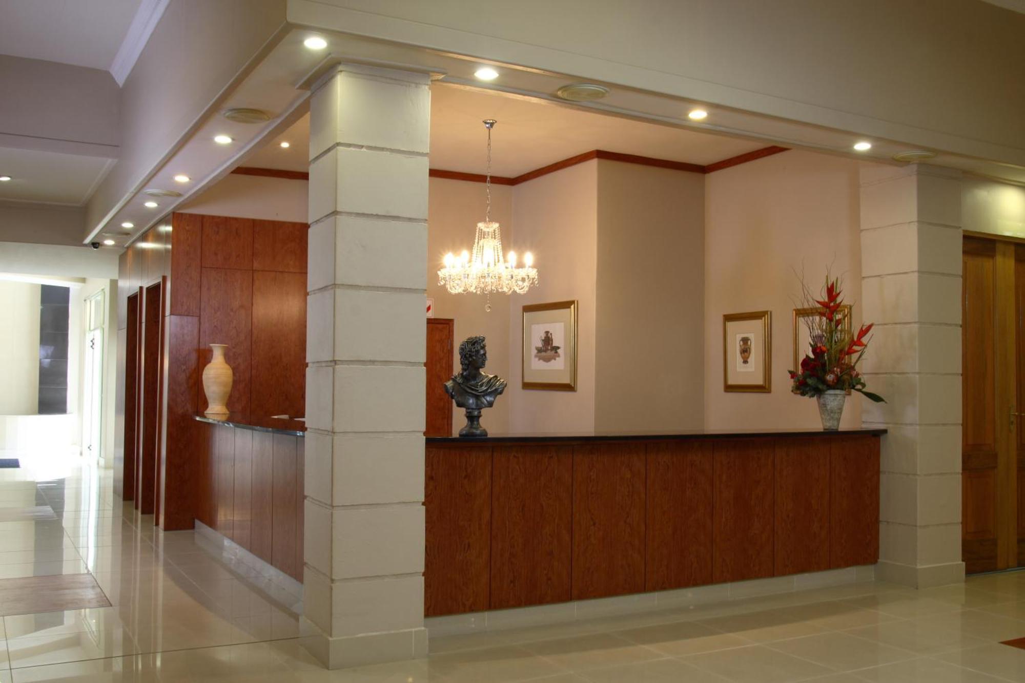 Apollo Hotel Йоханесбург Екстериор снимка